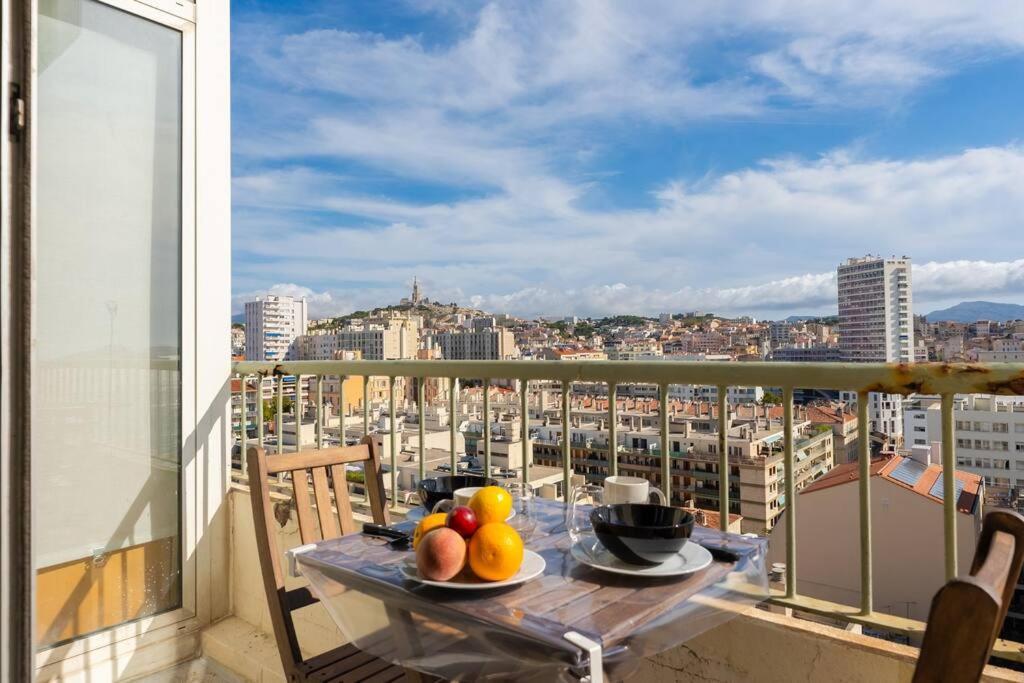 Vue Mer Plage Catalans Vieux Port Clim - 2 Chambres Marseille Exterior photo